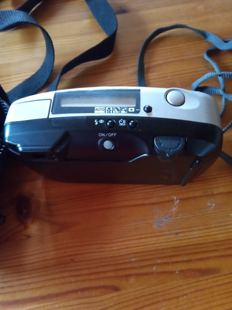 Kamera Minolta Riva zoom 125 EX.