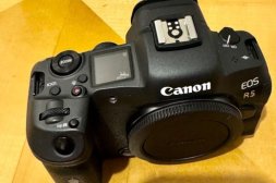 Canon EOS R5 digitalkamera + RF 24-105 m