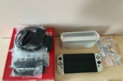 Nintendo Switch OLED med 12 spel