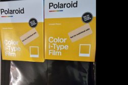 Polaroid color i type film+polaroid foto
